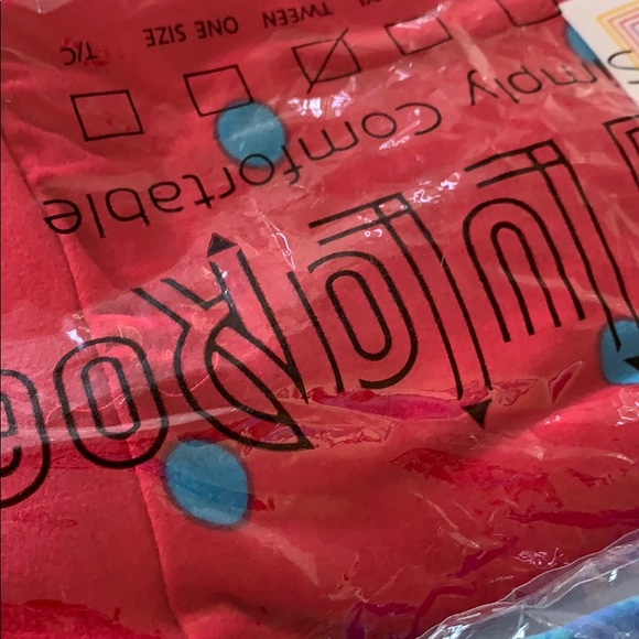 5 pairs of LuLaRoe tween leggings - Picture 3 of 5